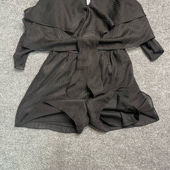 Leith Womens Romper Black Geometric Stripe Cold Shoulder V Neck Tie Front S - Picture 5 of 5